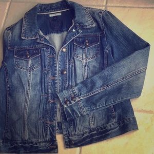 Tommy Hilfiger Denim jacket. Size L. NWOT